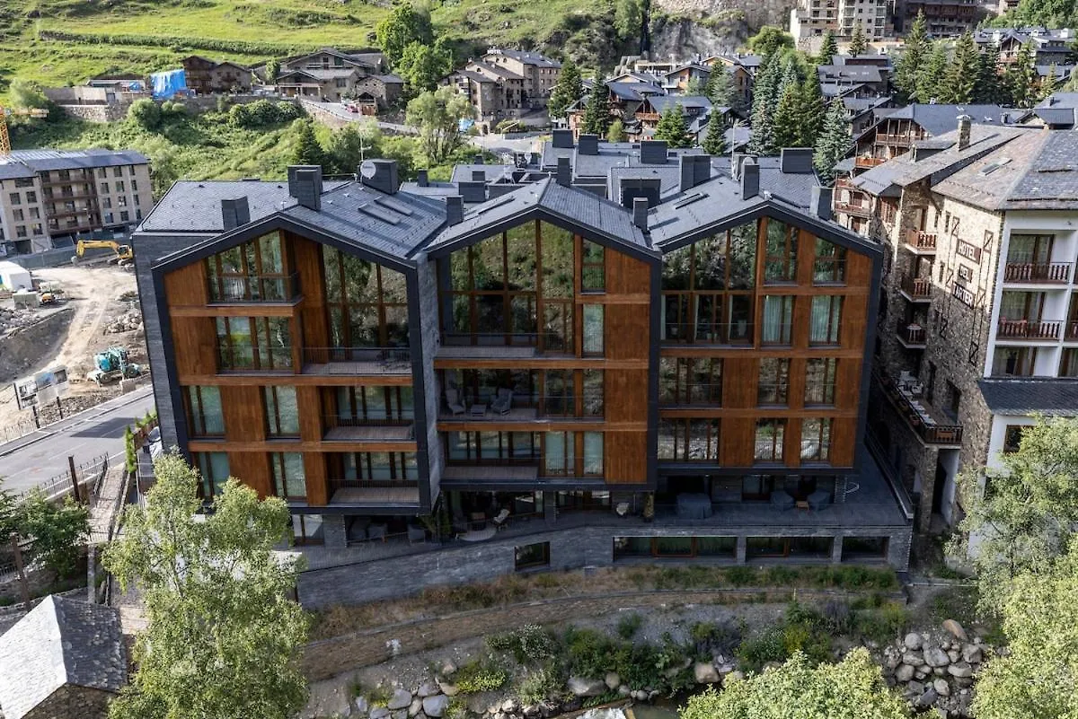 Luxury Mountain Stay L Gym - Sauna - Pool L By Bonesvacances El Tarter 0*,
